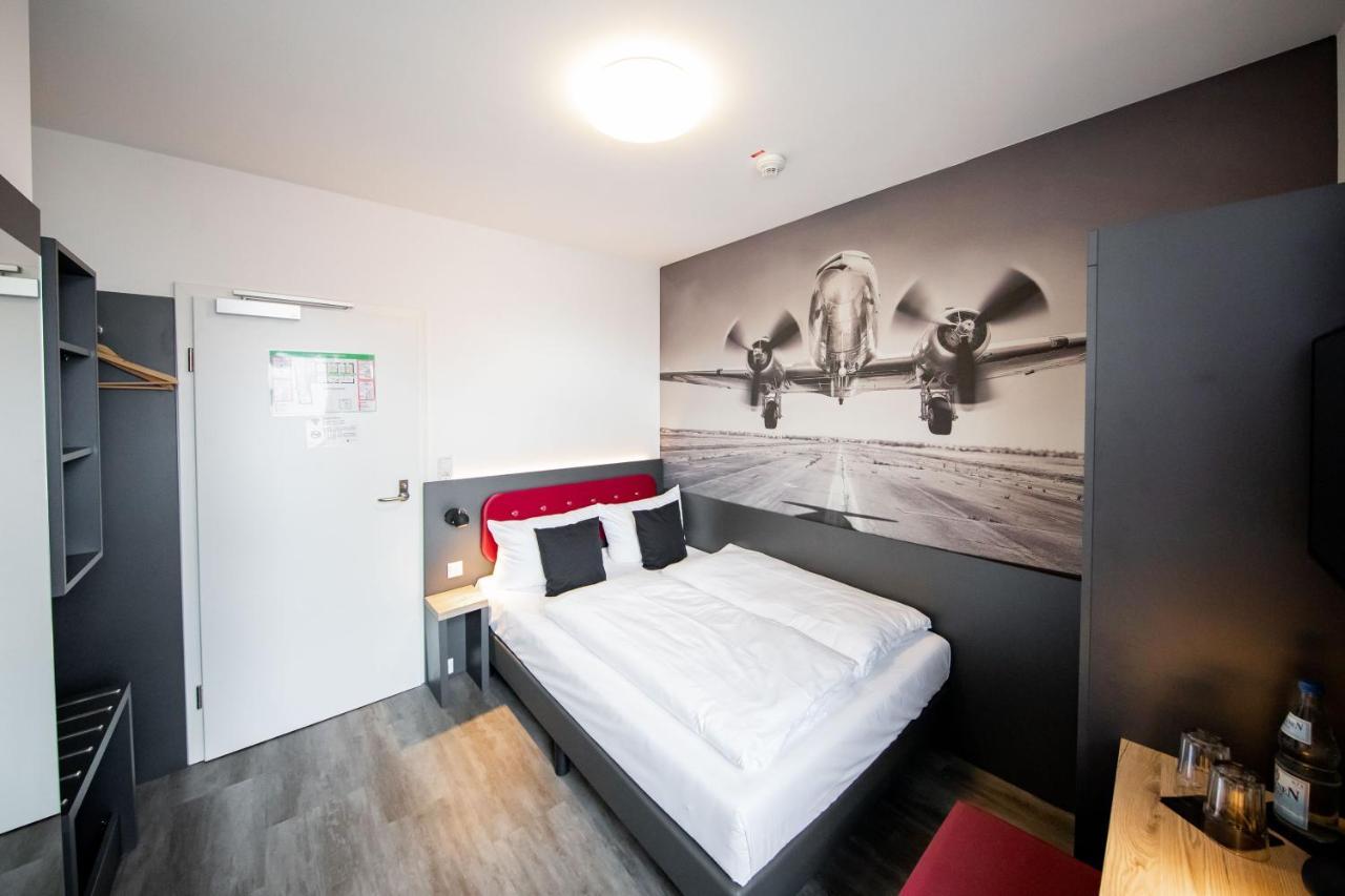 Smarty Airport Cologne Hotel - Kontaktloser Self Check-In Екстериор снимка