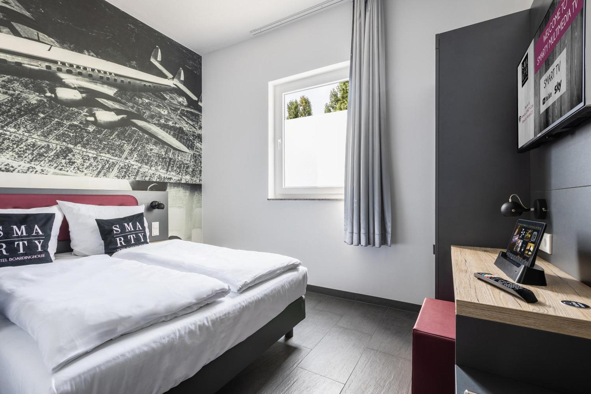 Smarty Airport Cologne Hotel - Kontaktloser Self Check-In Екстериор снимка